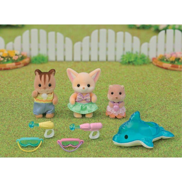 Sylvanian Families - Kindergarten Friends - Wading Pool Trio (5749)