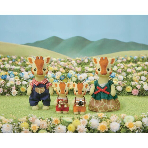 Sylvanian Families - Highbranch Giraffe Family (5639)