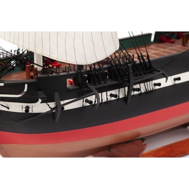 Billing Boats - USS Constitution - Wooden hull (439902)