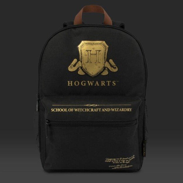 HARRY POTTER CORE BACKPACK - HOGWARTS SHIELD