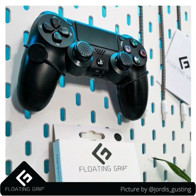 Floating Grips Playstation Controller Wall Mount