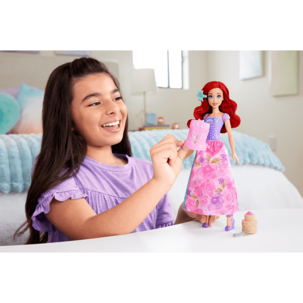 Disney Princess - Spin & Reaveal Ariel Doll (HTV88)