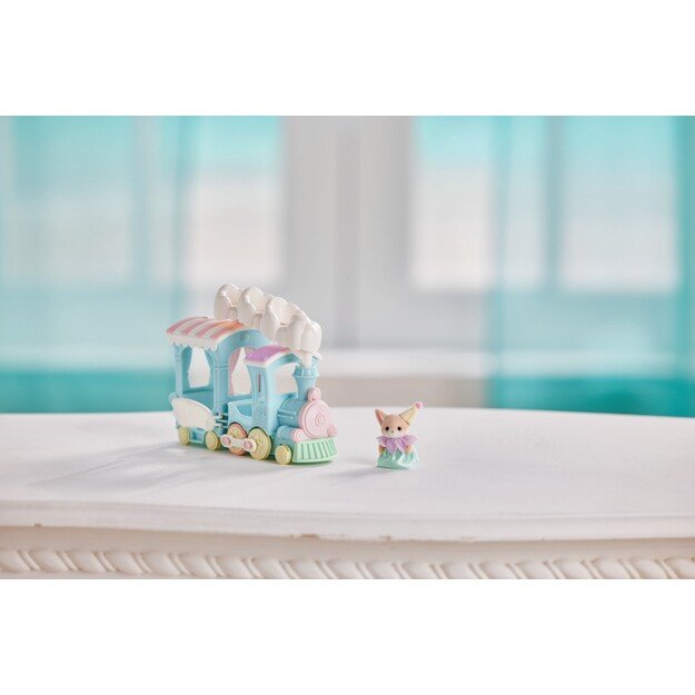 Sylvanian Families - Floating Cloud Rainbow Train (5702)