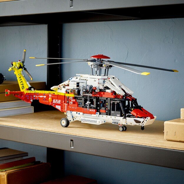 LEGO Technic - Airbus H175 Rescue Helicopter (42145)