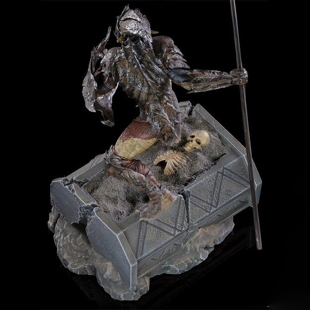 The Lord of the Rings - Armored Orc Statue Art Scale 1/10