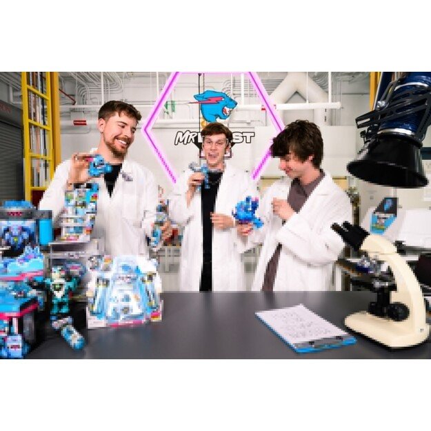 MR. BEAST LAB - Mutator Action Figs -Metalic Panther (20347)