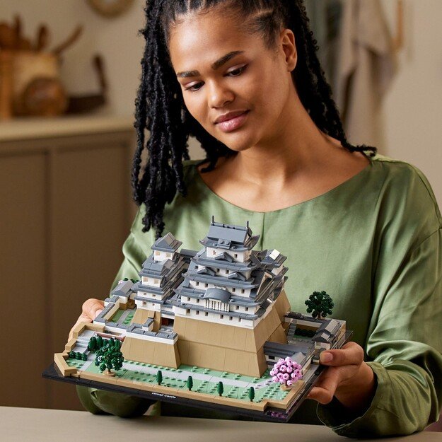 LEGO Architecture - Himeji Castle (21060)