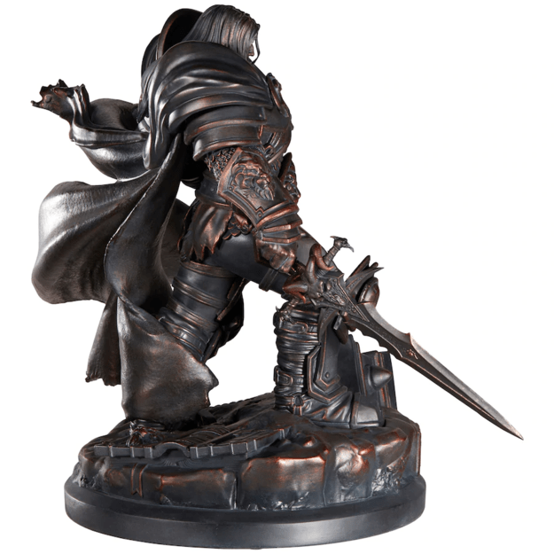 Blizzard World of Warcraft III - Prince Arthas Statue