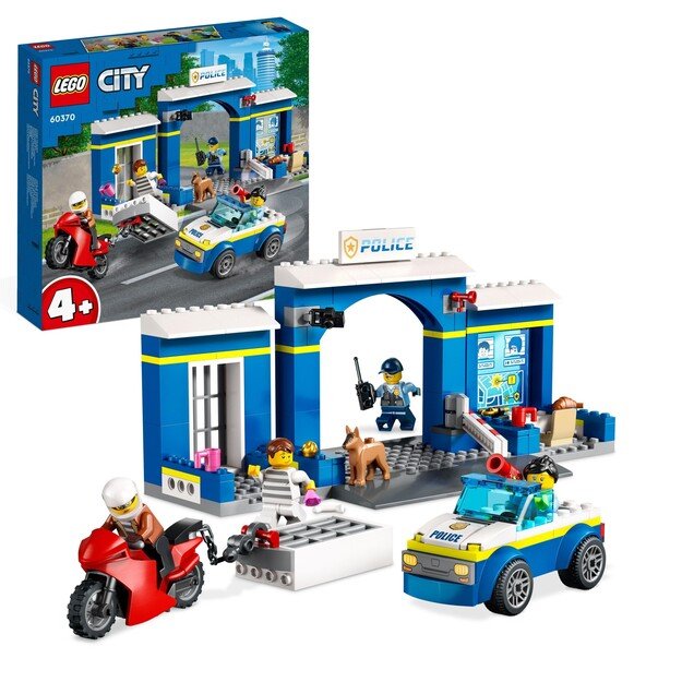 LEGO City - Police Station Chase (60370)