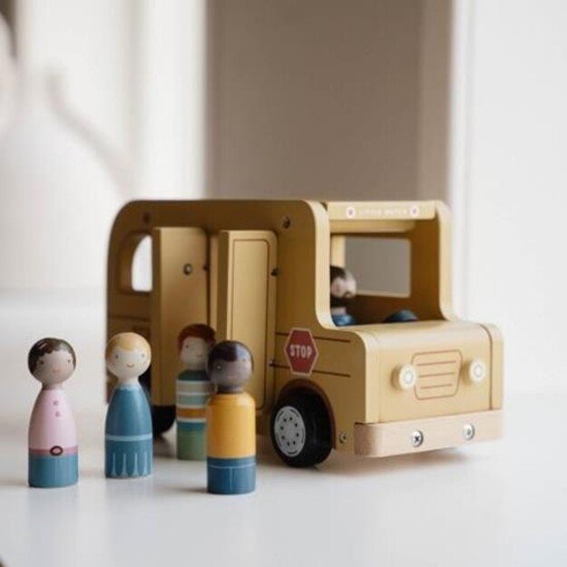 Little Dutch - School Bus with Figures (LD8023)