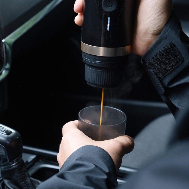 Aqiila - Coffeebird - Portable espresso machine