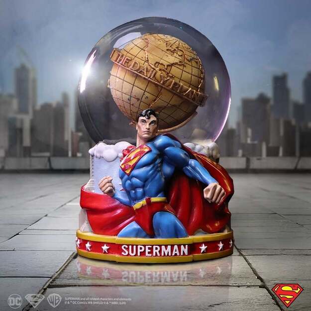 DC Superman Daily Planet Snowglobe
