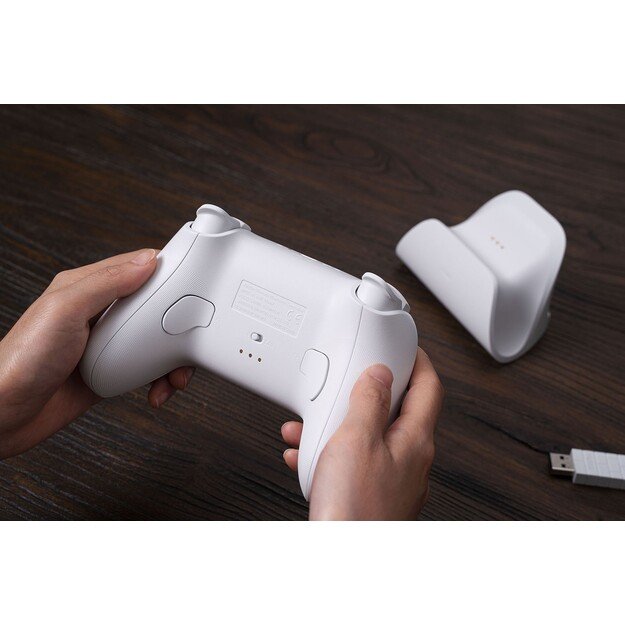 8BitDo Ultimate Controller with Charging Dock BT - White