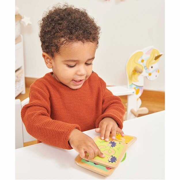 Le Toy Van - Wooden Baby Counting Book (LPL114)