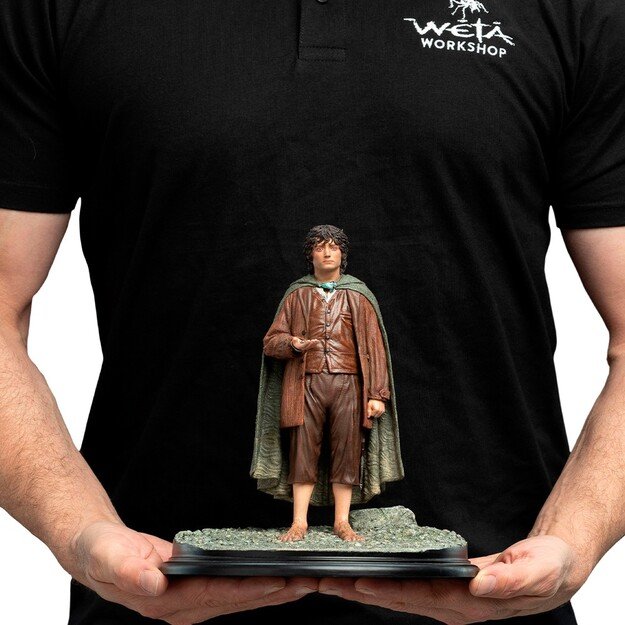 The Lord of the Rings Trilogy - Frodo Baggins, Ringbearer Classic Series Statue 1:6 Scale