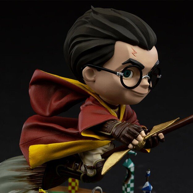 Harry Potter - At the Quiddich Match Figure