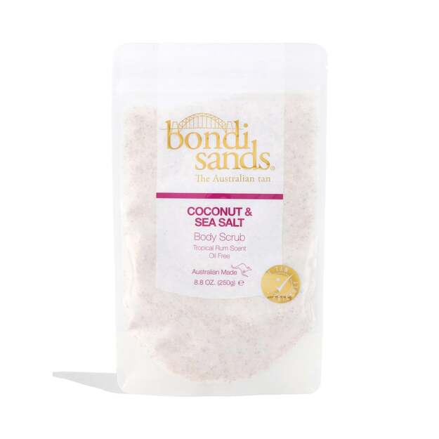 Bondi Sands - Tropical Rum Coconut & Sea Salt Body Scrub 250 g