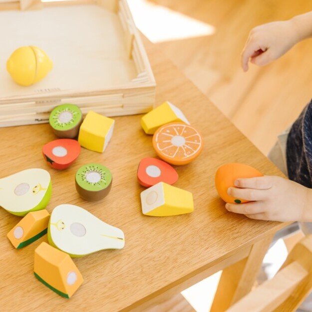 Melissa & Doug - Cutting Fruit (4021)