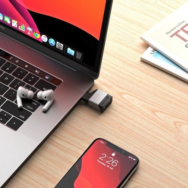 Alogic - Ultra Mini USB-C to VGA Adapter - S