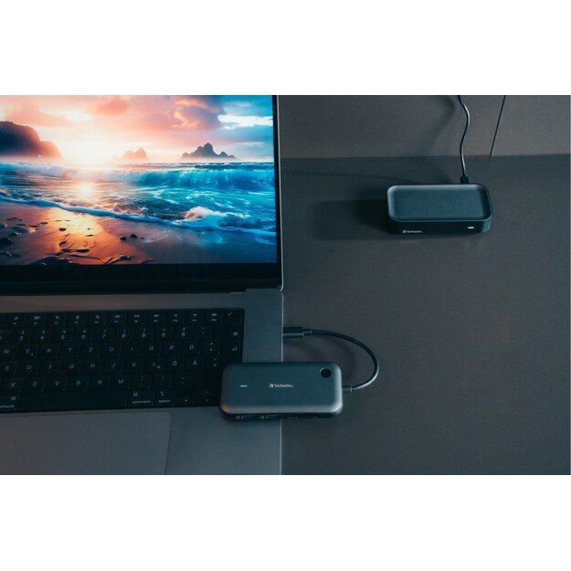 Verbatim - Share My Screen USB-C Wireless Display Adapter 1080P w/Hub