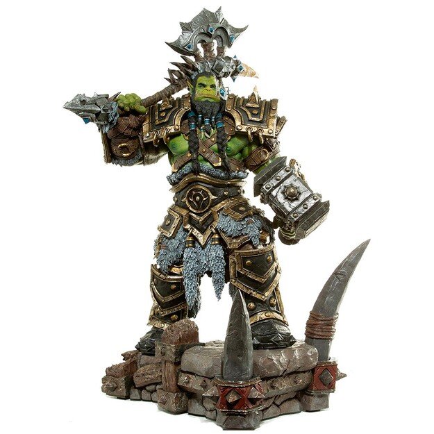 Blizzard World of Warcraft Thrall Statue