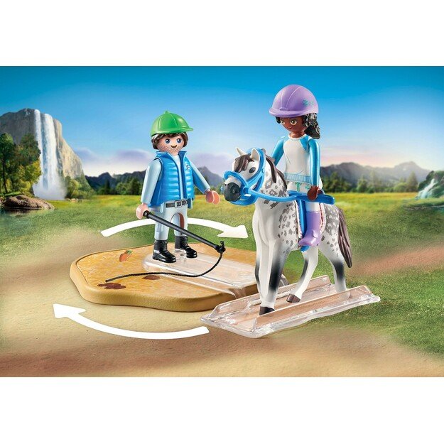 Playmobil - Modern riding school (71637)