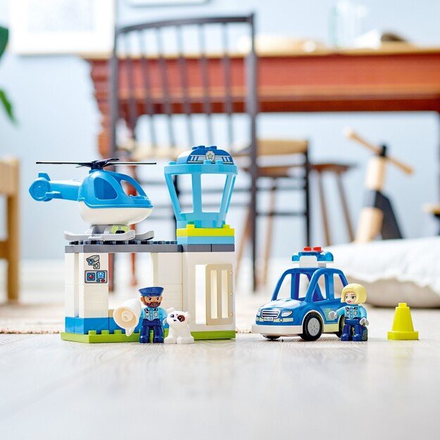 LEGO Duplo - Police Station & Helicopter (10959)