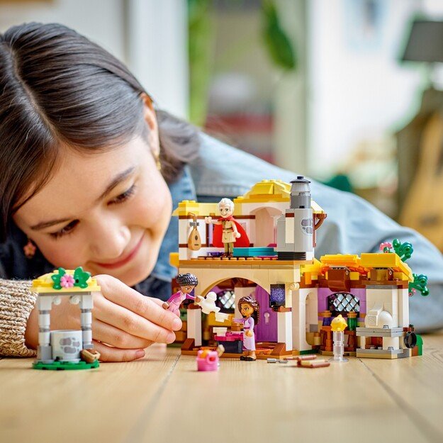 LEGO Disney Princess - Asha's Cottage (43231)