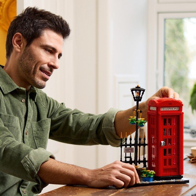 LEGO Ideas - Red London Telephone Box (21347.)