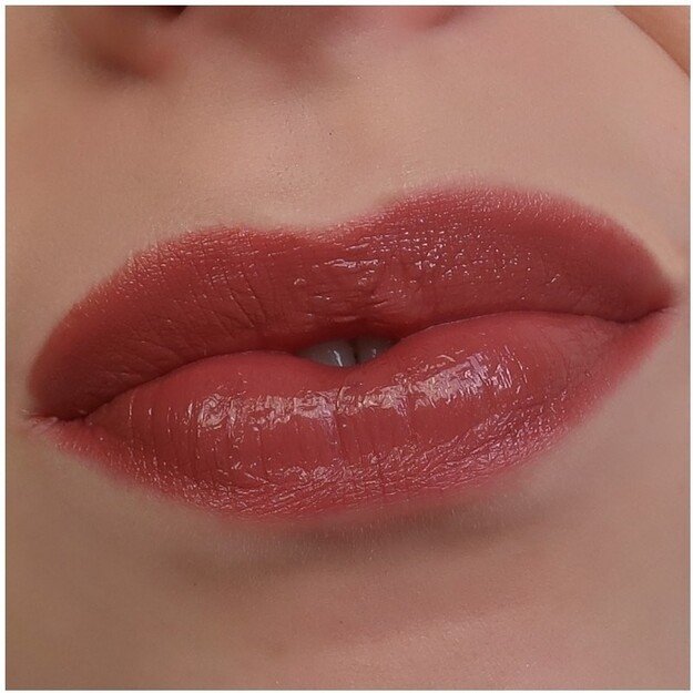 Sandstone - Intense Care Lipstick 45 Hazel