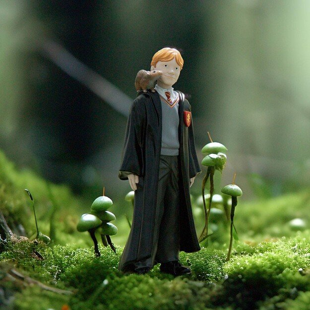 Schleich - Harry Potter - Ron Weasley & Scabbers (42634)