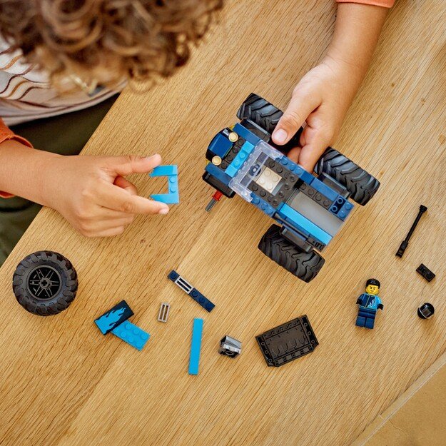 LEGO City - Blue Monster Truck (60402)