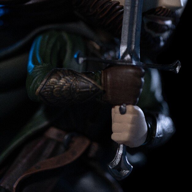 Iron Studios & Minico Lord Of The Rings - Aragorn Figure